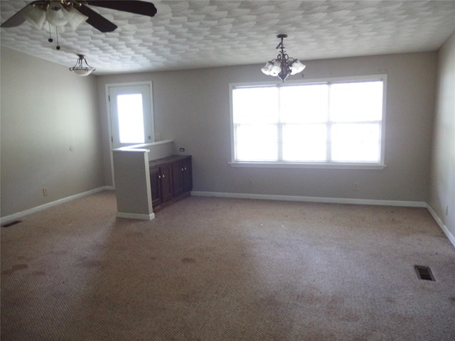 105 Pine Ct, Temple, GA 30179 photo 6