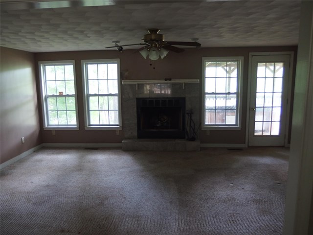 105 Pine Ct, Temple, GA 30179 photo 8