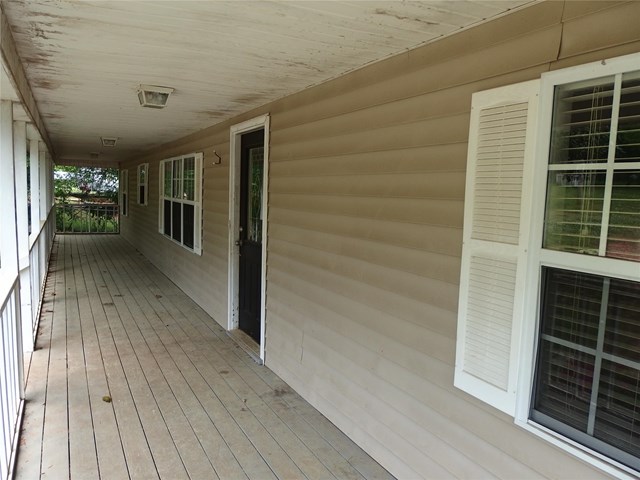 105 Pine Ct, Temple, GA 30179 photo 2
