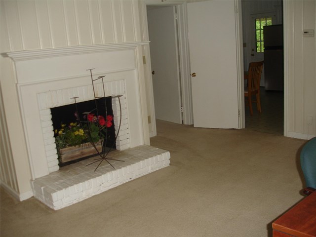 208 Sunset Dr, West Point, GA 31833 photo 9