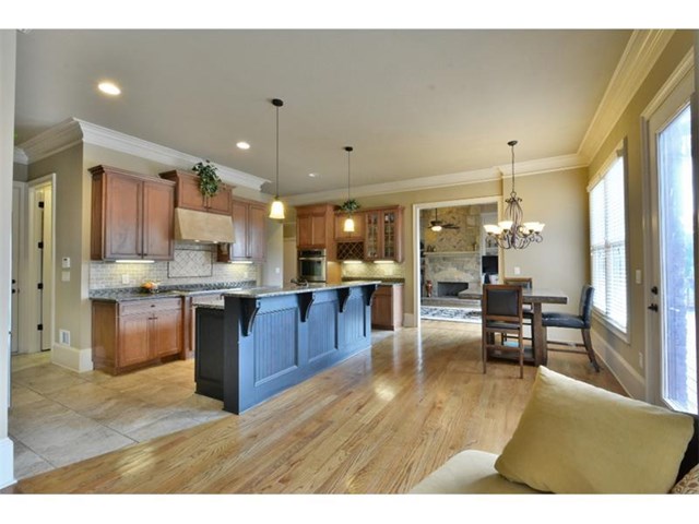 8640 Merion Dr, Duluth, GA 30097 photo 12