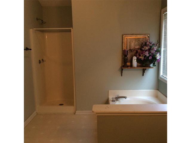 4270 Wildridge Dr, Duluth, GA 30096 photo 2