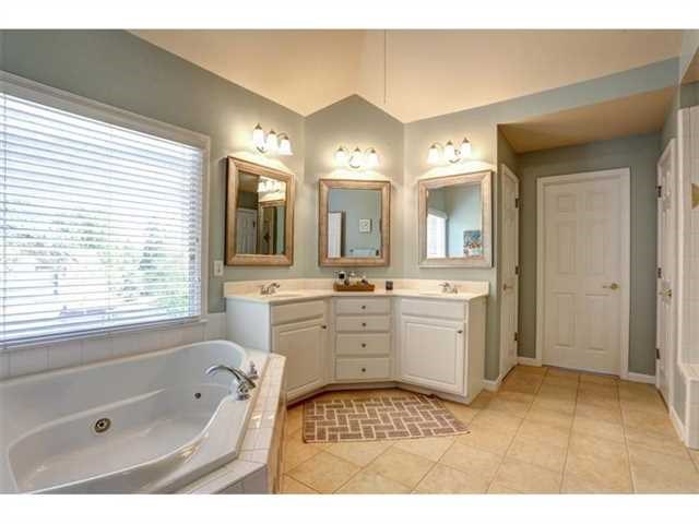 123 Riverview Dr, Suwanee, GA 30024 photo 14