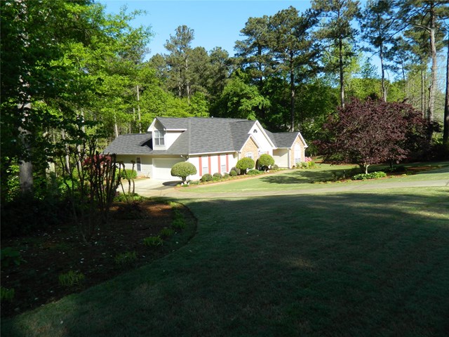 145 Mosby Creek Dr, Hampton, GA 30228 photo 2