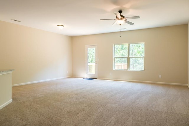 1078 Sutherland Dr, Winder, GA 30680 photo 2