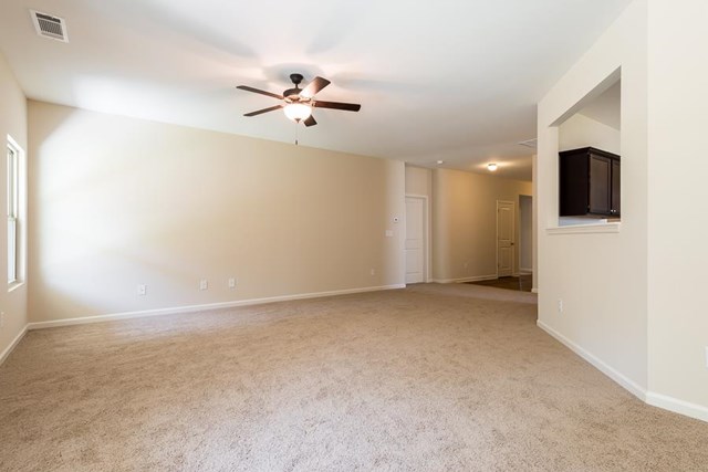 1083 Sutherland Dr, Winder, GA 30680 photo 4