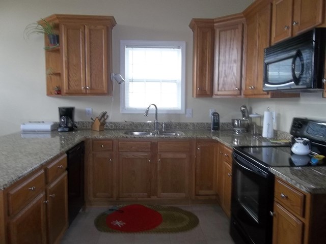 351 N Page St, Lagrange, GA 30241 photo 4