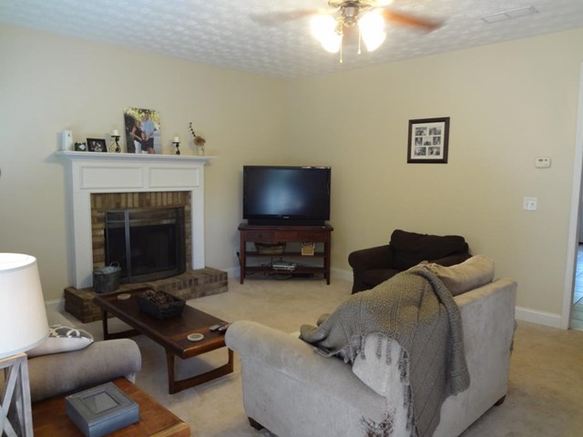 19 Ridge Rd, Covington, GA 30016 photo 4