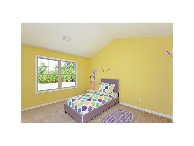 6495 Splitpine Ct, Atlanta, GA 30349 photo 2