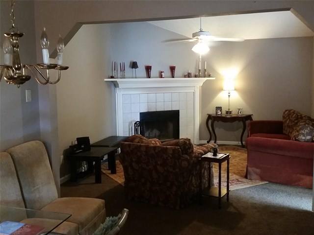 219 Memorial Dr, Barnesville, GA 30204 photo 11
