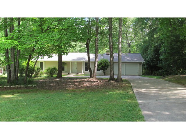 43 S Pine Cove Dr, Lagrange, GA 30240 photo 2