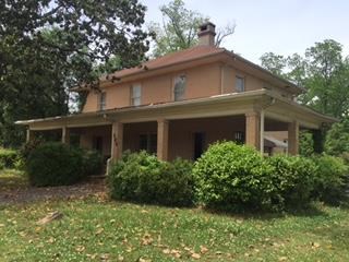 562 W 3rd St, Jackson, GA 30233 photo 1