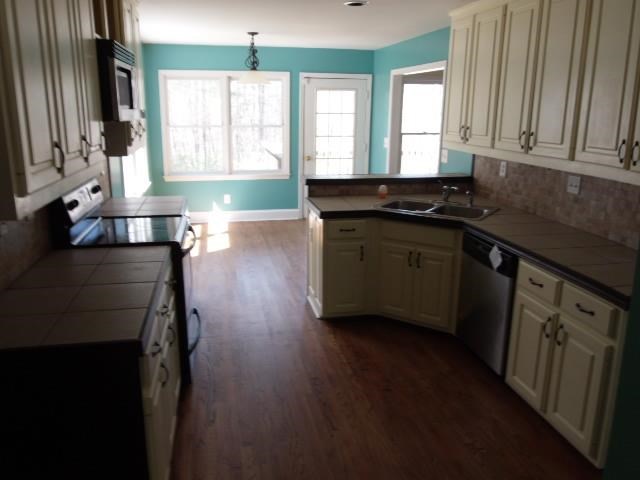 3435 Briscoe Dr, Monroe, GA 30655 photo 6