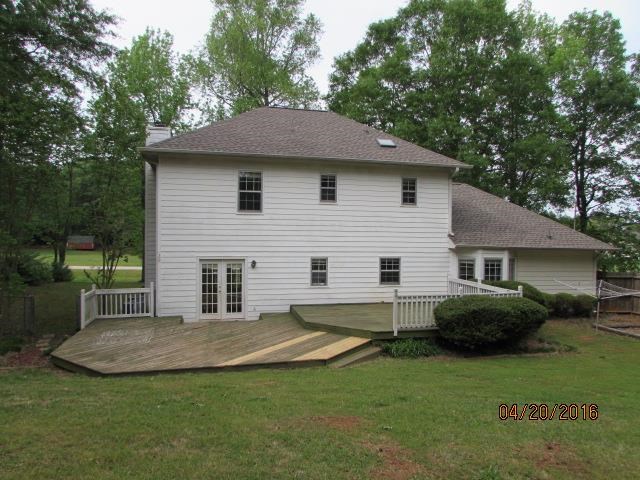 101 Hawthorne Cir, Lagrange, GA 30240 photo 2