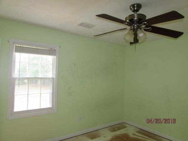 101 Hawthorne Cir, Lagrange, GA 30240 photo 11