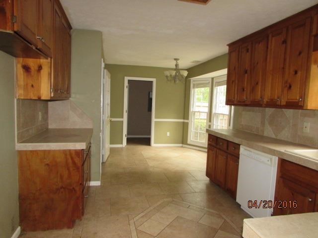 101 Hawthorne Cir, Lagrange, GA 30240 photo 5