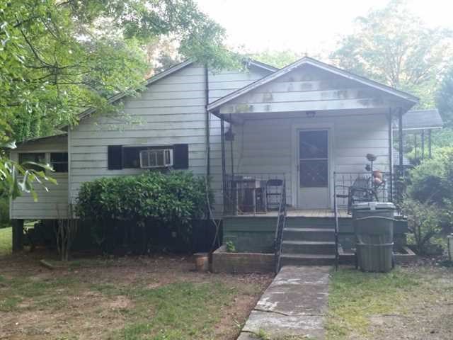 325 Walker Dr, Monroe, GA 30656 photo 3