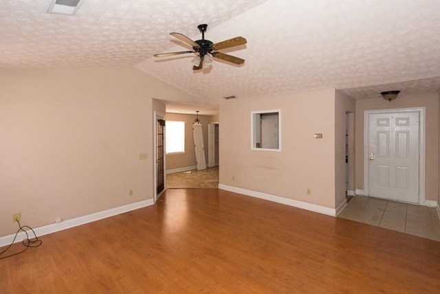 95 Mountainside Ln, Covington, GA 30016 photo 3