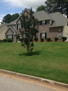 4716 Ruby Forrest Dr, Stone Mountain, GA 30083 photo 2
