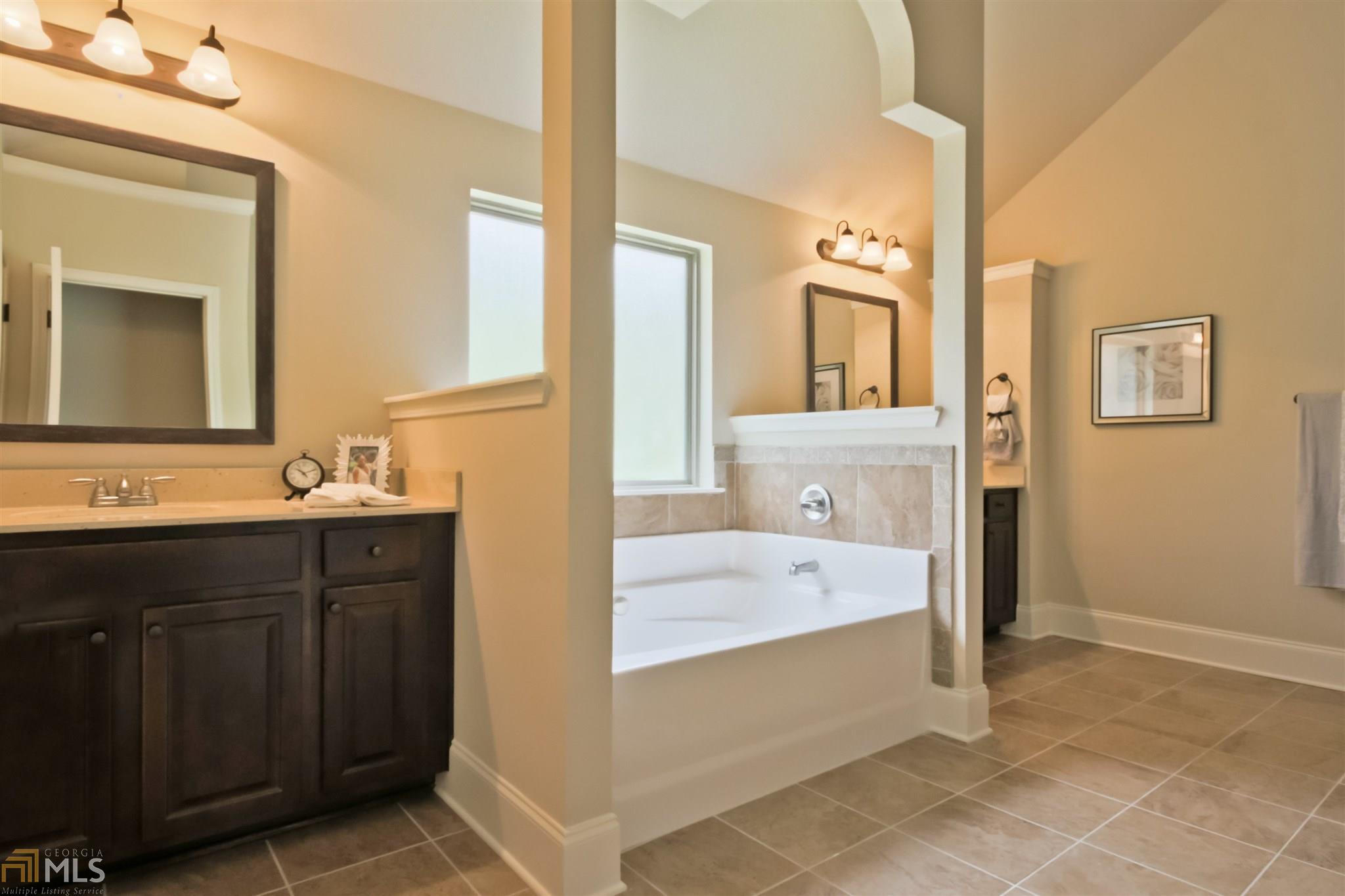 1408 Rainey Way, Hampton, GA 30228 photo 4