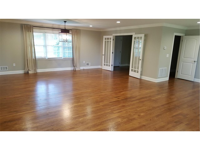 330 Grand Ave, Cornelia, GA 30531 photo 8