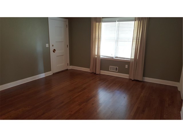 330 Grand Ave, Cornelia, GA 30531 photo 12