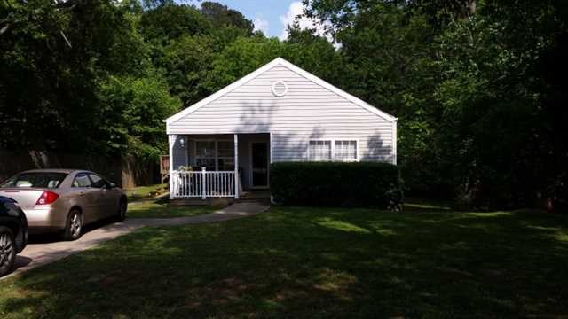 4420 Maple Dr, Acworth, GA 30101 photo 1