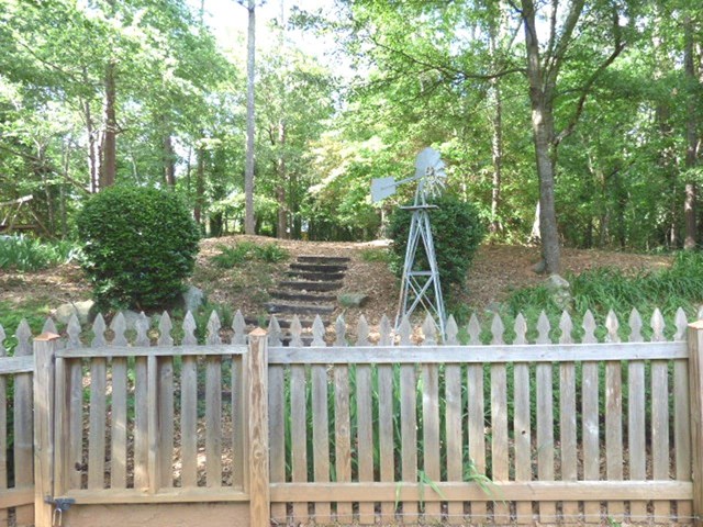 2875 Summercrest Ln, Duluth, GA 30096 photo 22