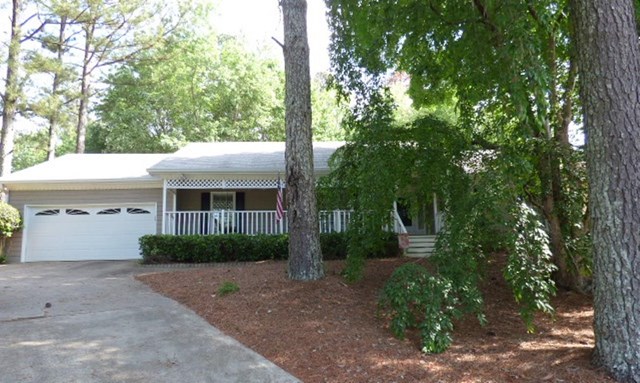 2875 Summercrest Ln, Duluth, GA 30096 photo 1
