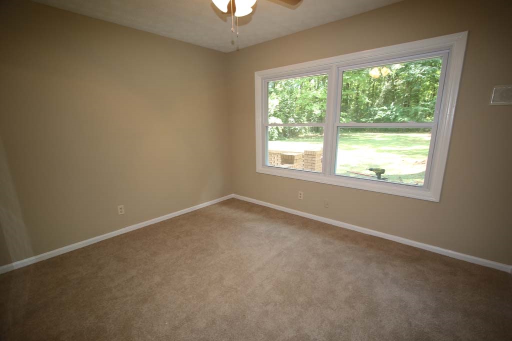 412 Camelot Dr, Lagrange, GA 30241 photo 15