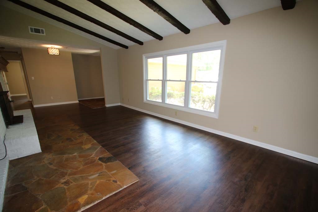 412 Camelot Dr, Lagrange, GA 30241 photo 9