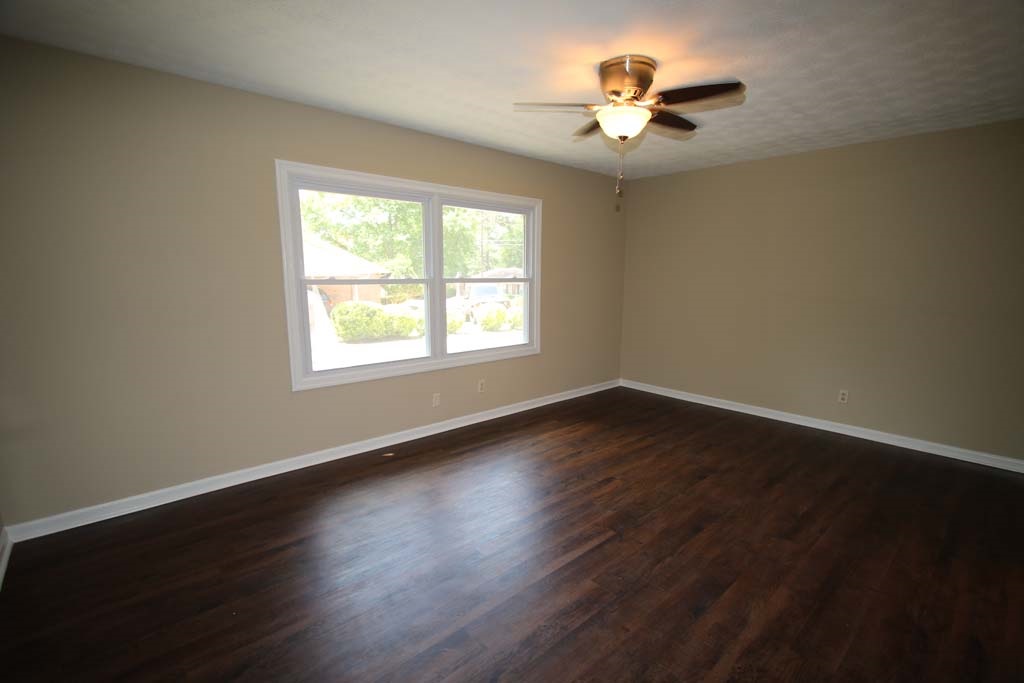 412 Camelot Dr, Lagrange, GA 30241 photo 13