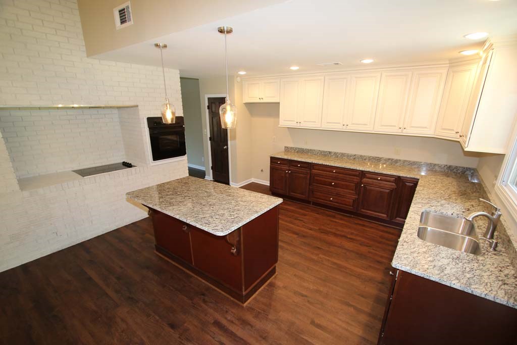 412 Camelot Dr, Lagrange, GA 30241 photo 3