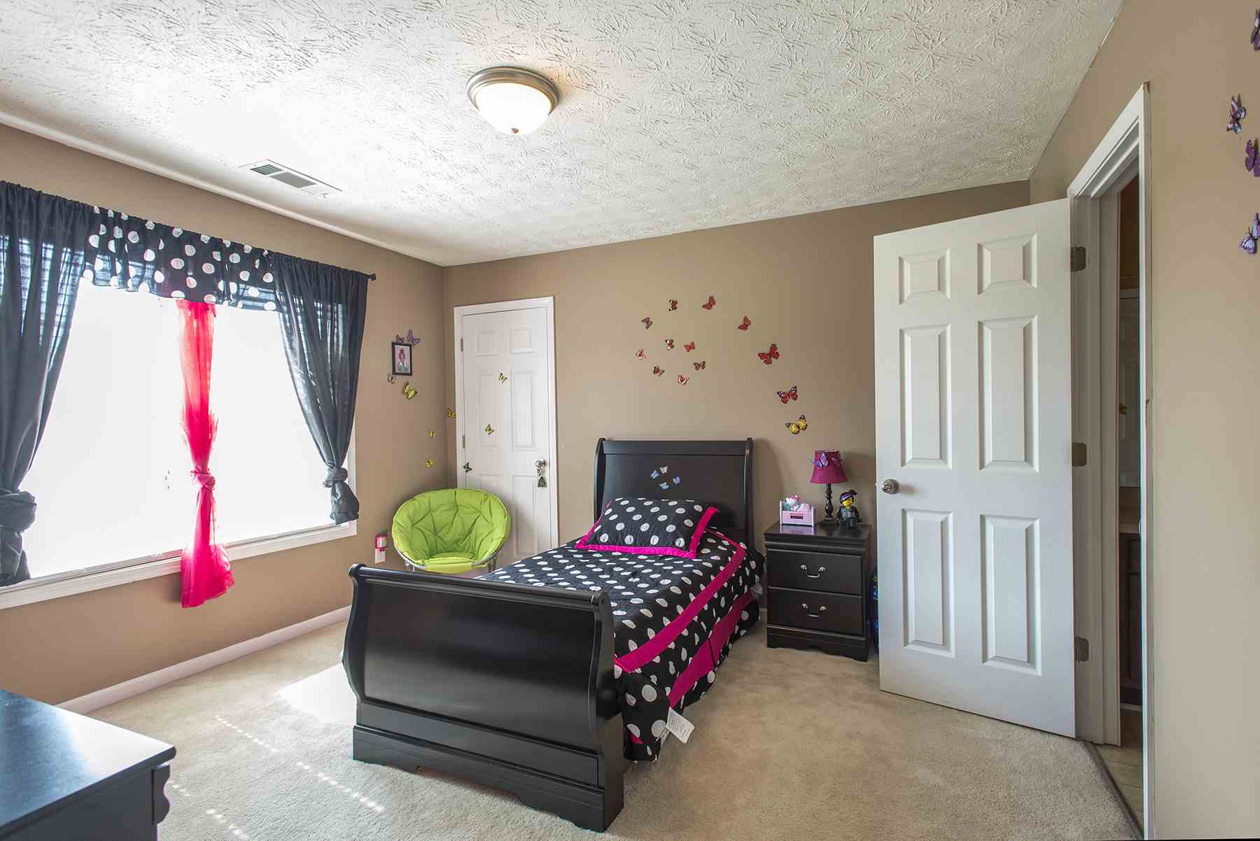 244 Hedgewood Dr, Hampton, GA 30228 photo 4