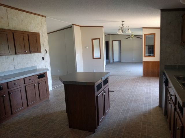 219 Rivers Rd, Williamson, GA 30292 photo 10