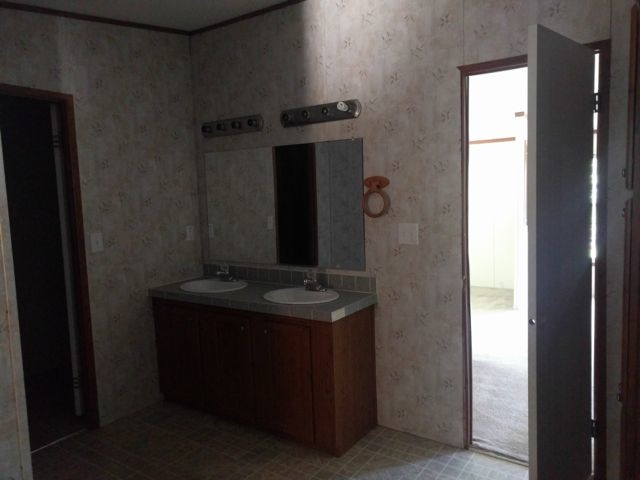 219 Rivers Rd, Williamson, GA 30292 photo 9