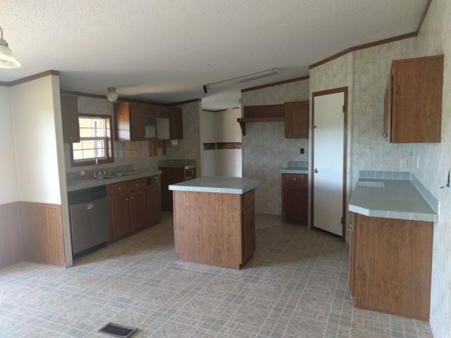 219 Rivers Rd, Williamson, GA 30292 photo 6