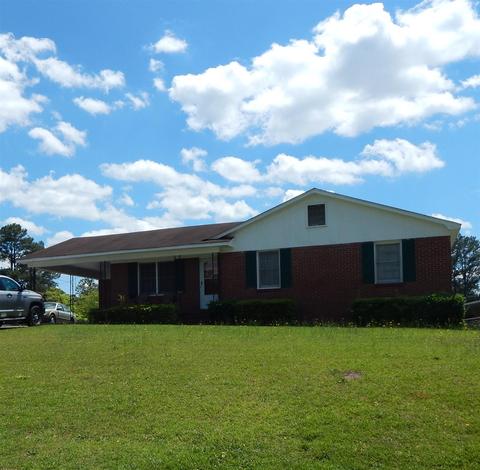 925 Malibu Dr, Lagrange, GA 30240 photo 1