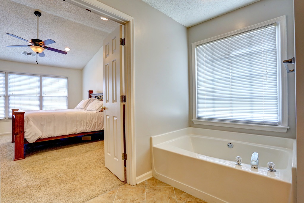 3950 Longlake Dr, Duluth, GA 30097 photo 18