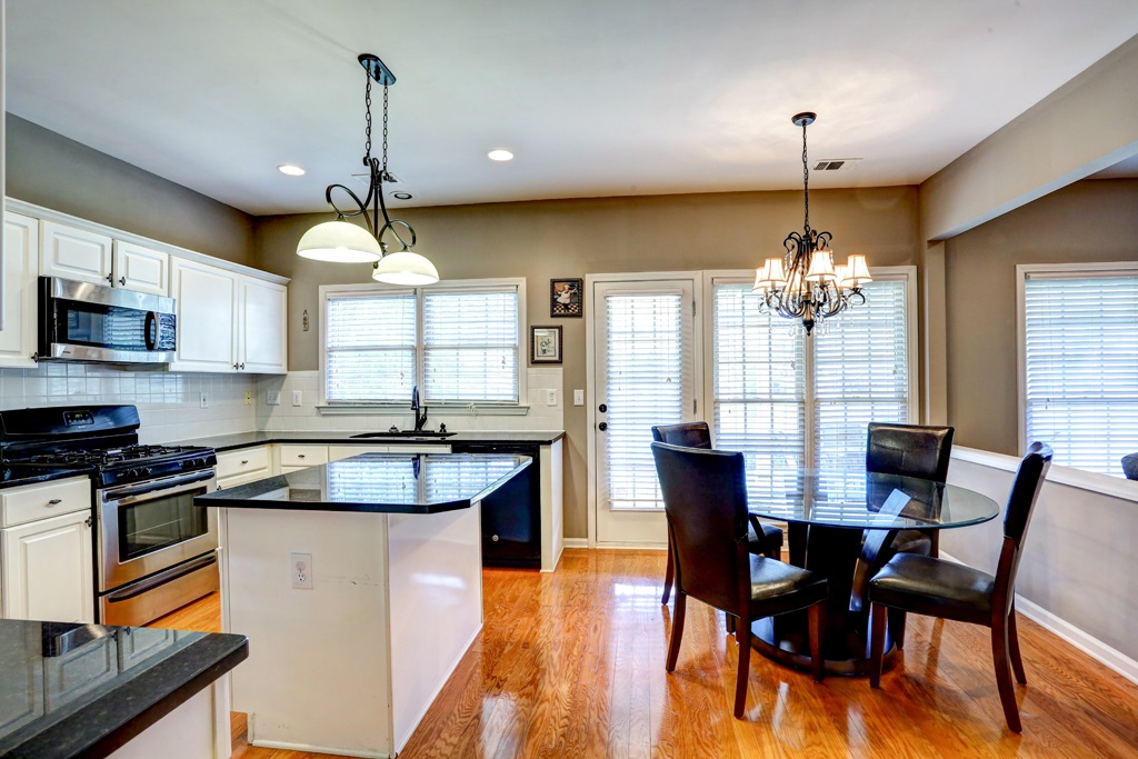 3950 Longlake Dr, Duluth, GA 30097 photo 10