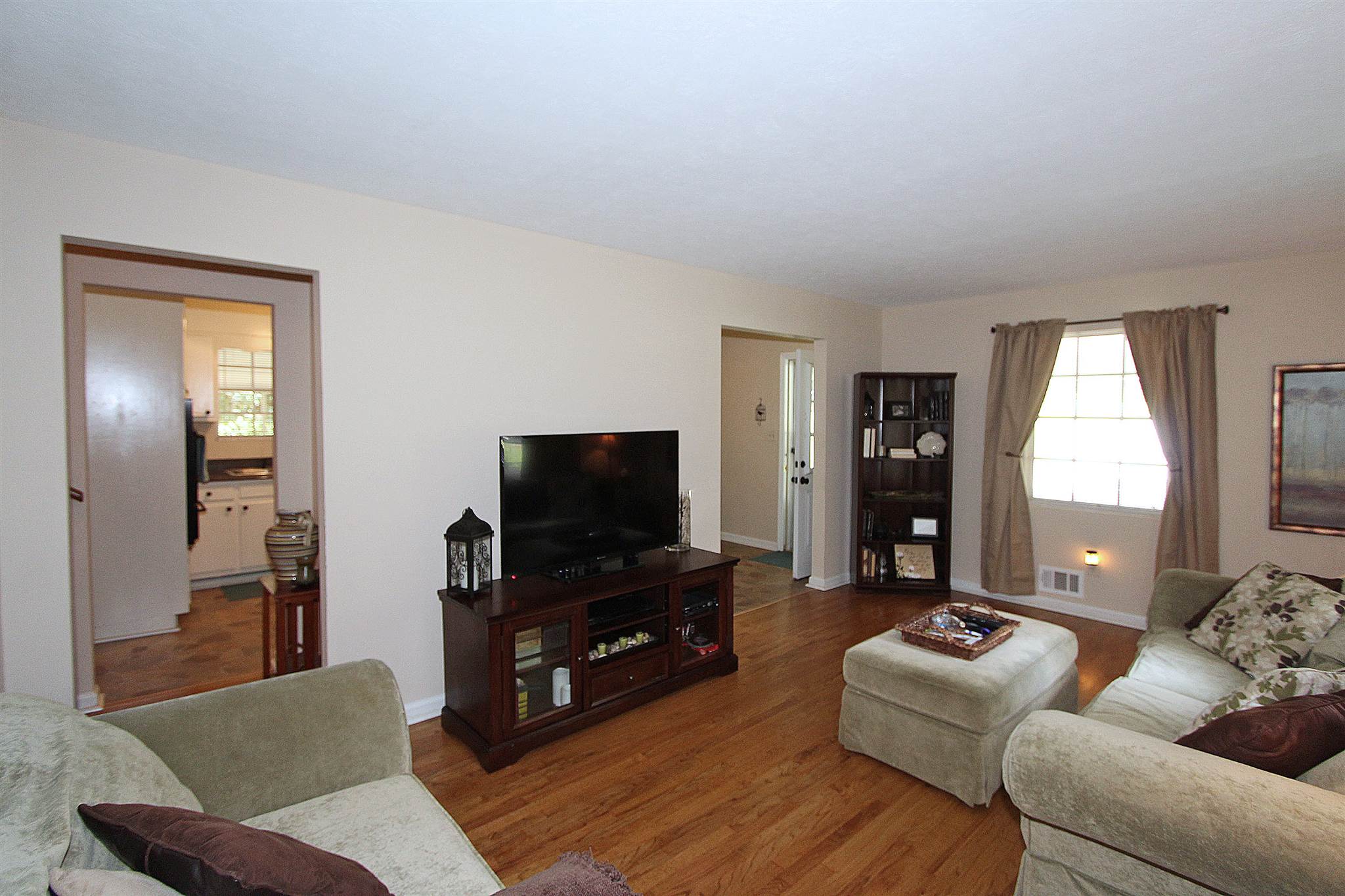2104 Willow Ln, Austell, GA 30106 photo 3