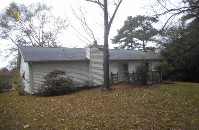 6960 Fielder Rd, Rex, GA 30273 photo 2