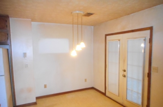 6960 Fielder Rd, Rex, GA 30273 photo 5