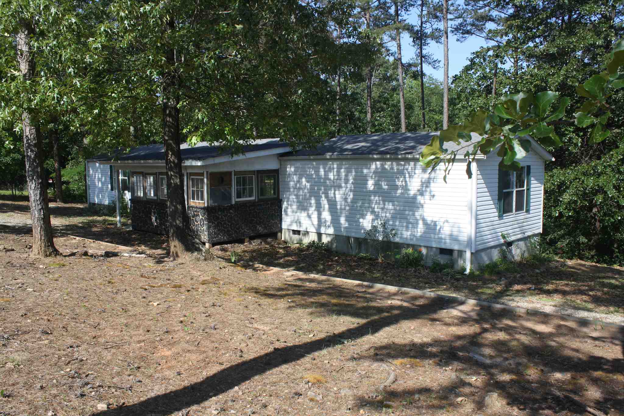 92 Sherri Ln, Toccoa, GA 30577 photo 4