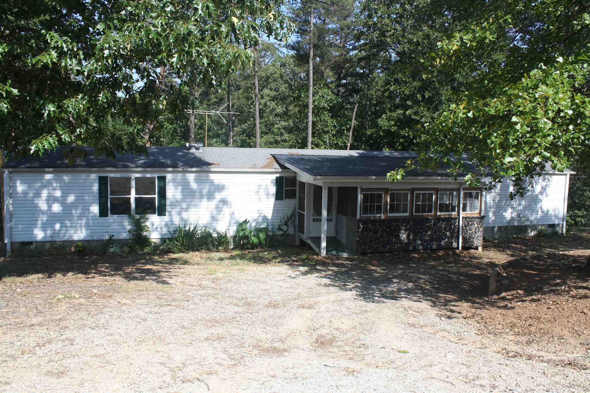 92 Sherri Ln, Toccoa, GA 30577 photo 1