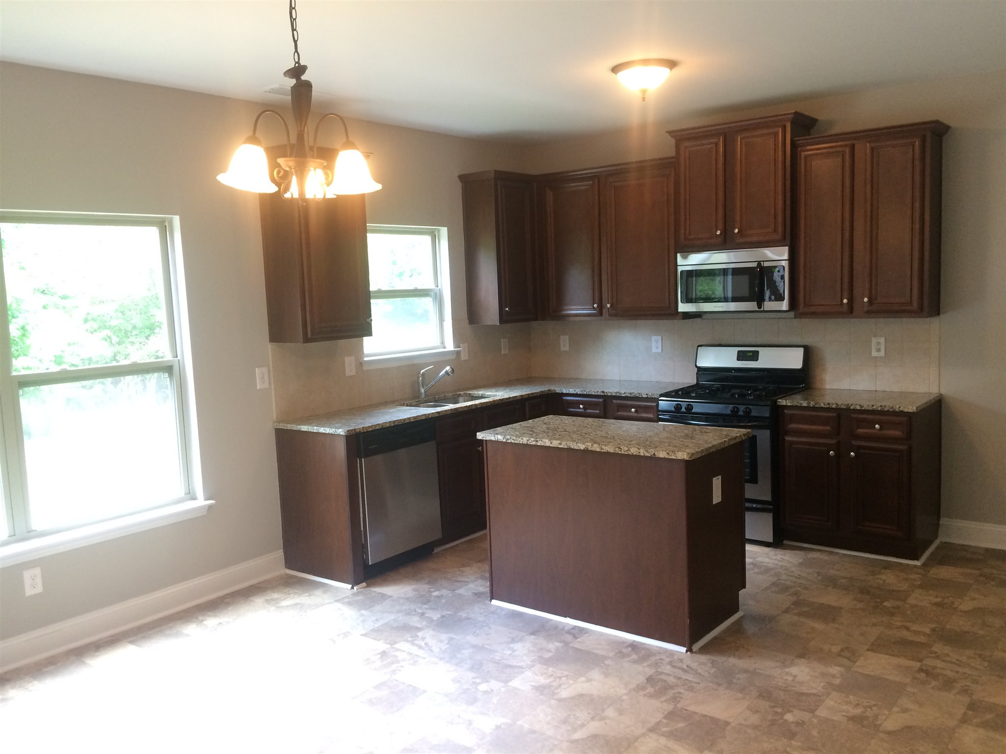 45 Hanley Mill Dr, Covington, GA 30016 photo 6