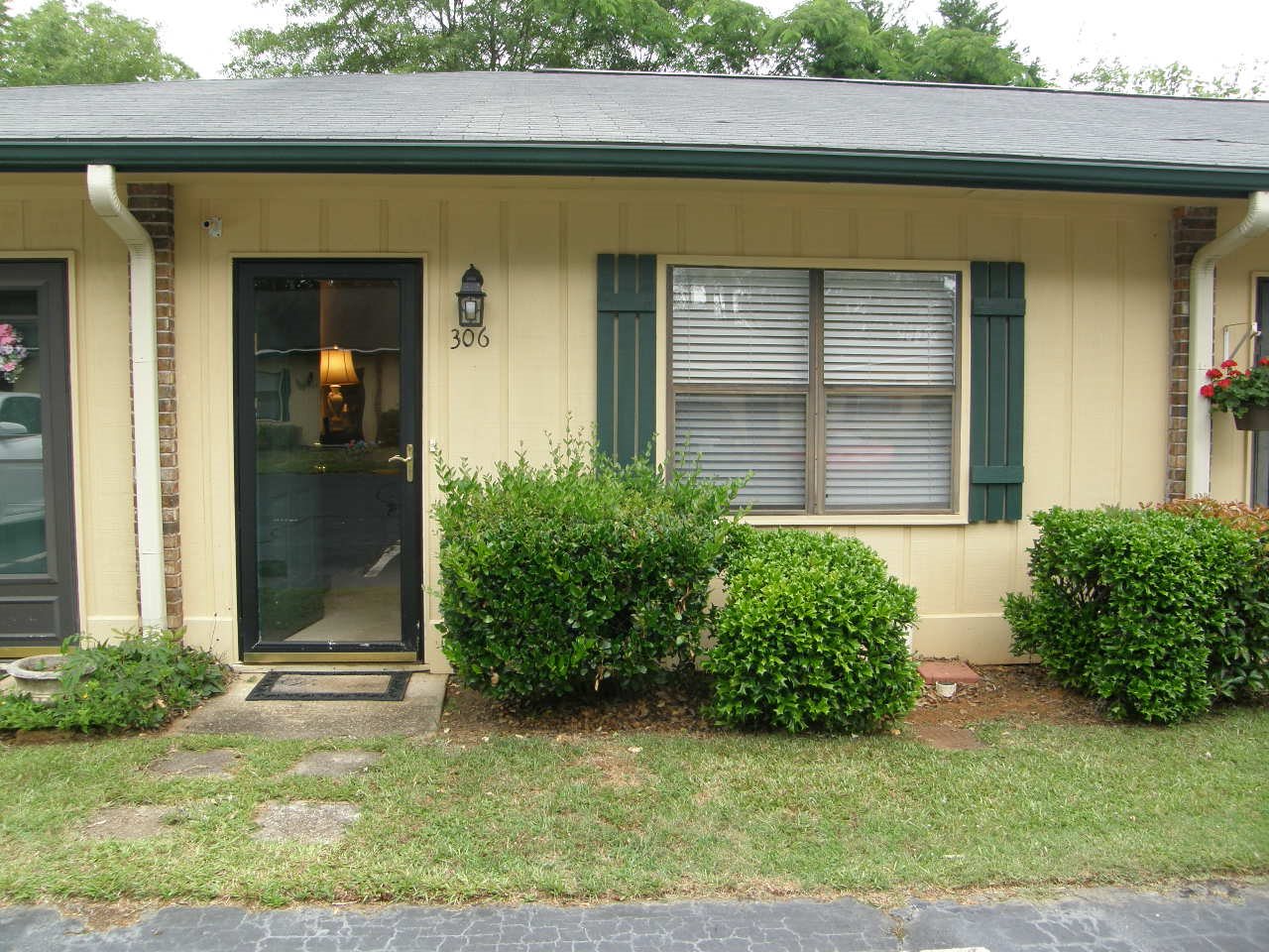 400 S Main St, Pine Mountain, GA 31822 photo 1