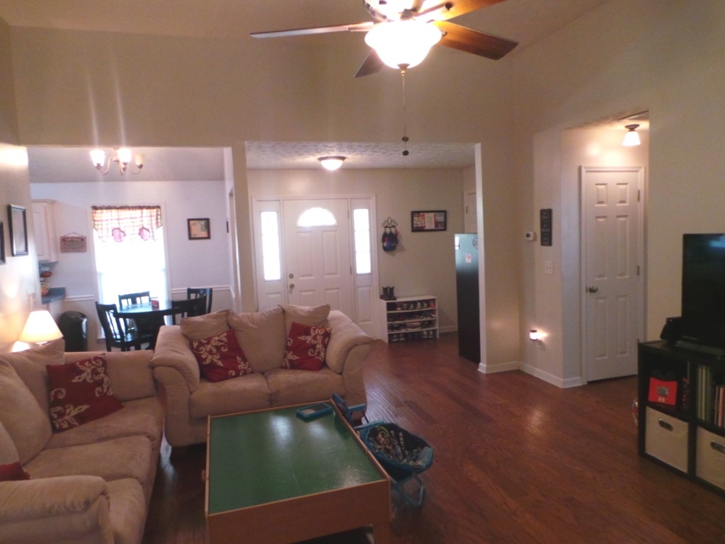 813 Priddy Rd, Lagrange, GA 30241 photo 11