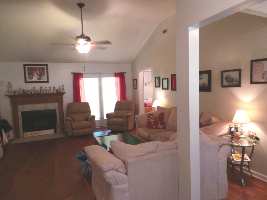 813 Priddy Rd, Lagrange, GA 30241 photo 2