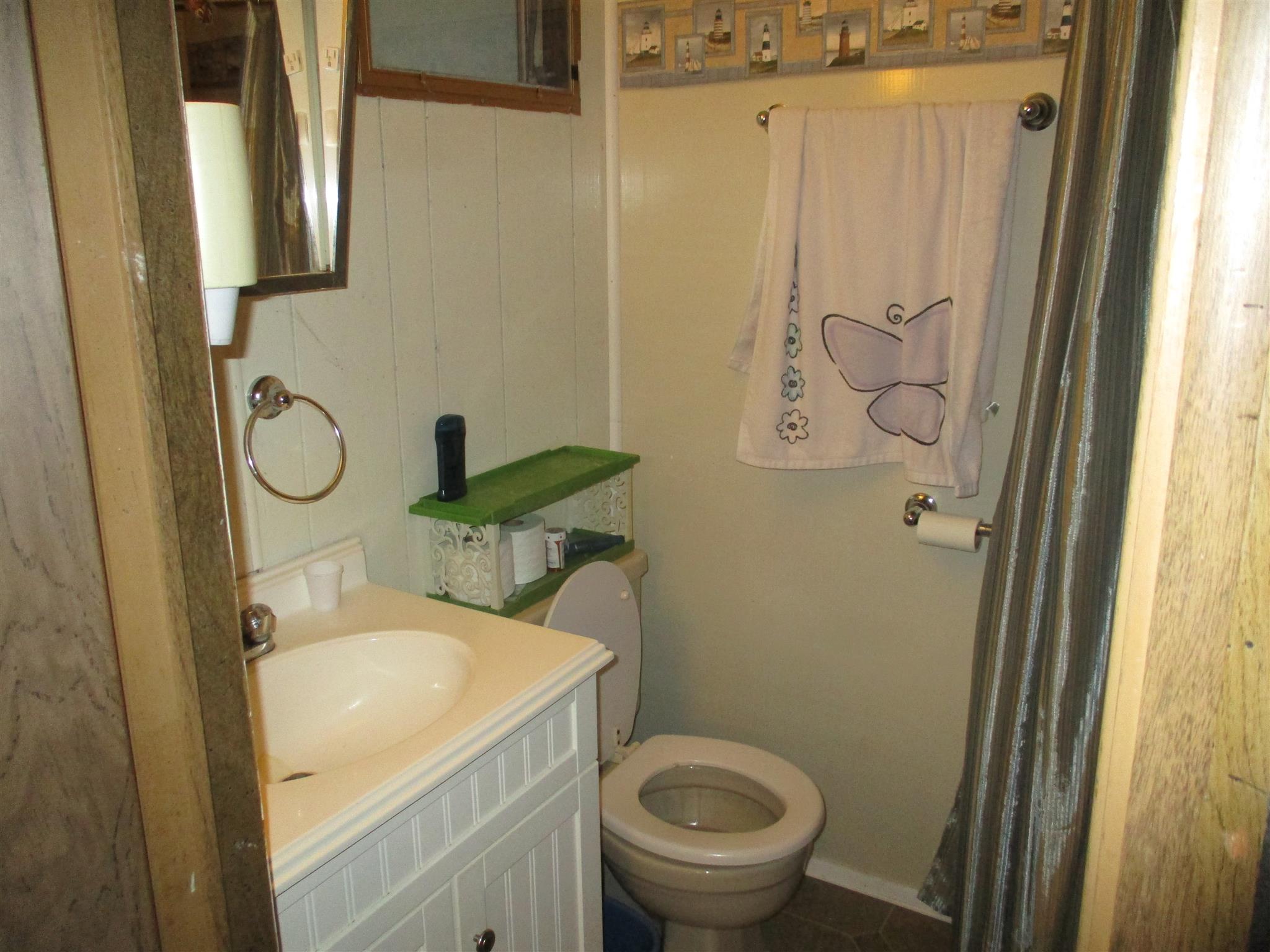 978 Five Points Rd, Barnesville, GA 30204 photo 9